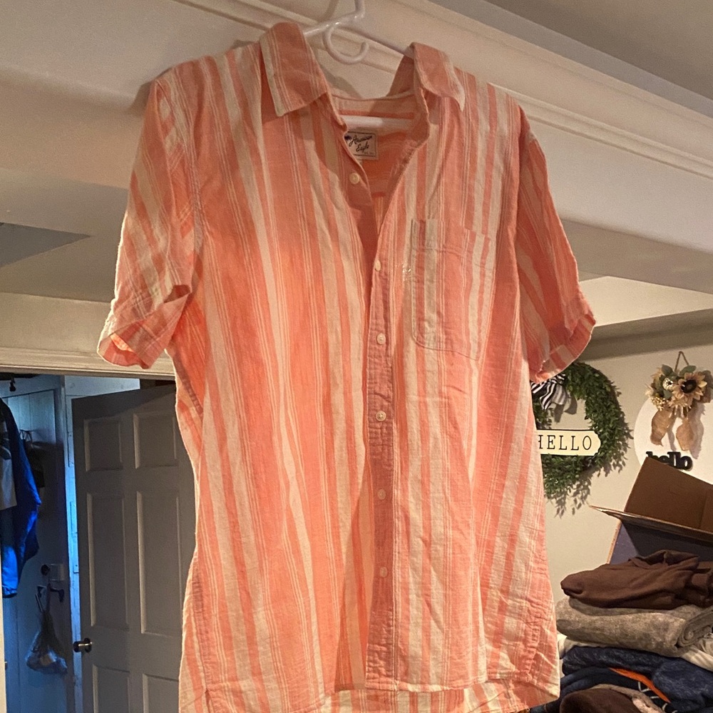 American Eagle Outfitters Pink Striped Casual Button Down Shirt